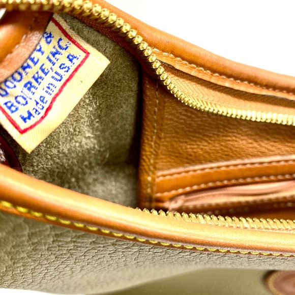 DOONEY & BOURKE💥VINTAGE💥All Weather Leather Bag - Picture 9 of 11
